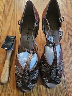 Salsa Dance Shoes. W Brush For Suede Bottom